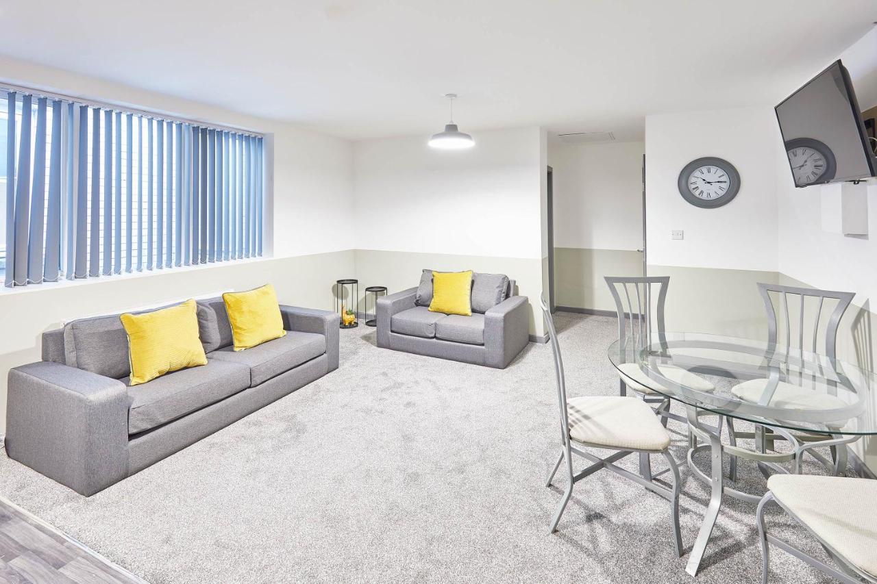 Host & Stay - Clarendon Apartments เรดคาร์ ภายนอก รูปภาพ