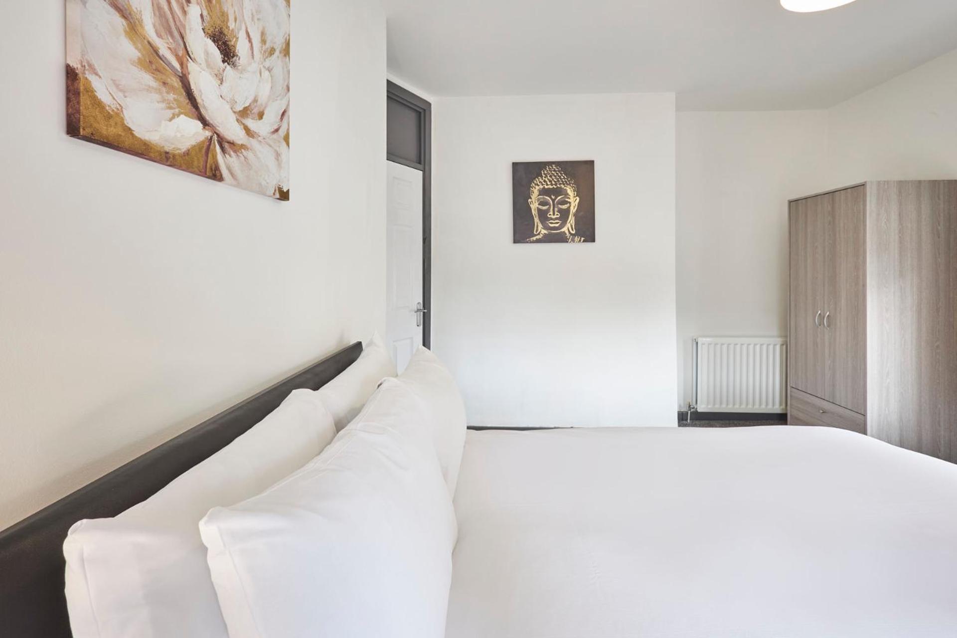 Host & Stay - Clarendon Apartments เรดคาร์ ภายนอก รูปภาพ